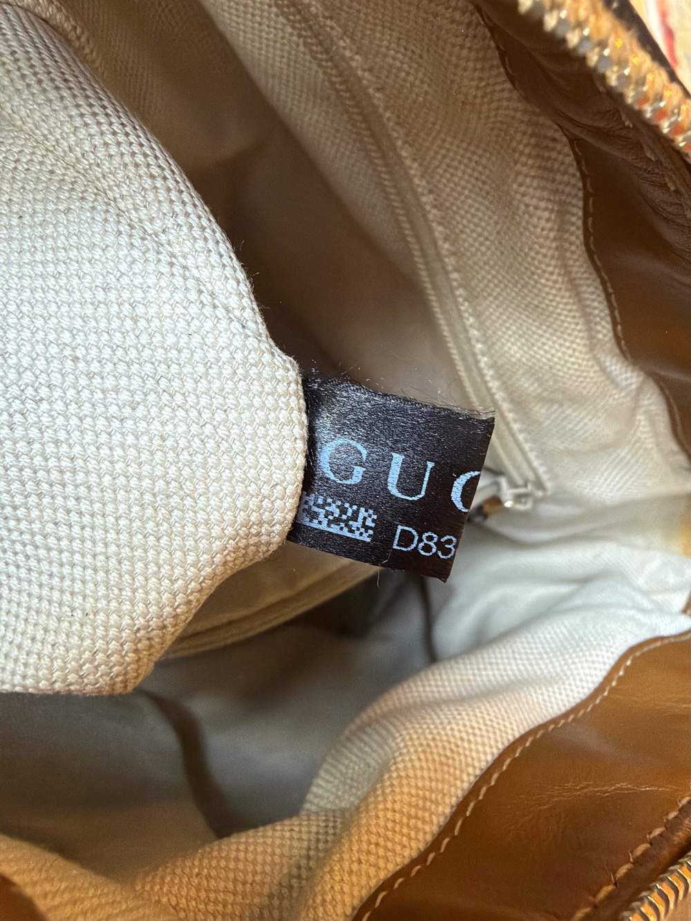 Gucci Diamante Canvas Sukey Satchel - Picture 9 of 14